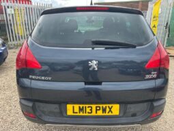 
										Peugeot 3008 (HDi Allure EGC) full									