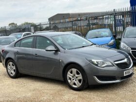 Vauxhall Insignia (1.6 CDTi ecoFLEX Design)