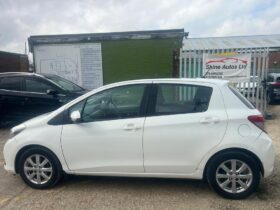 Toyota Yaris (1.33 Dual VVT-i T Spirit Multidrive S)
