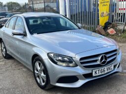 
										Mercedes-Benz C Class (2.0 C200 SE Executive Edition 7G-Tronic+) full									